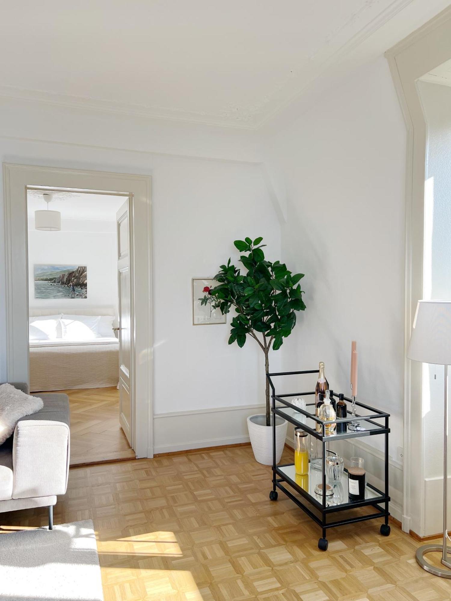 Montreux Riviera Suite Waterfront 3 Bedrooms Private Parking Exterior photo